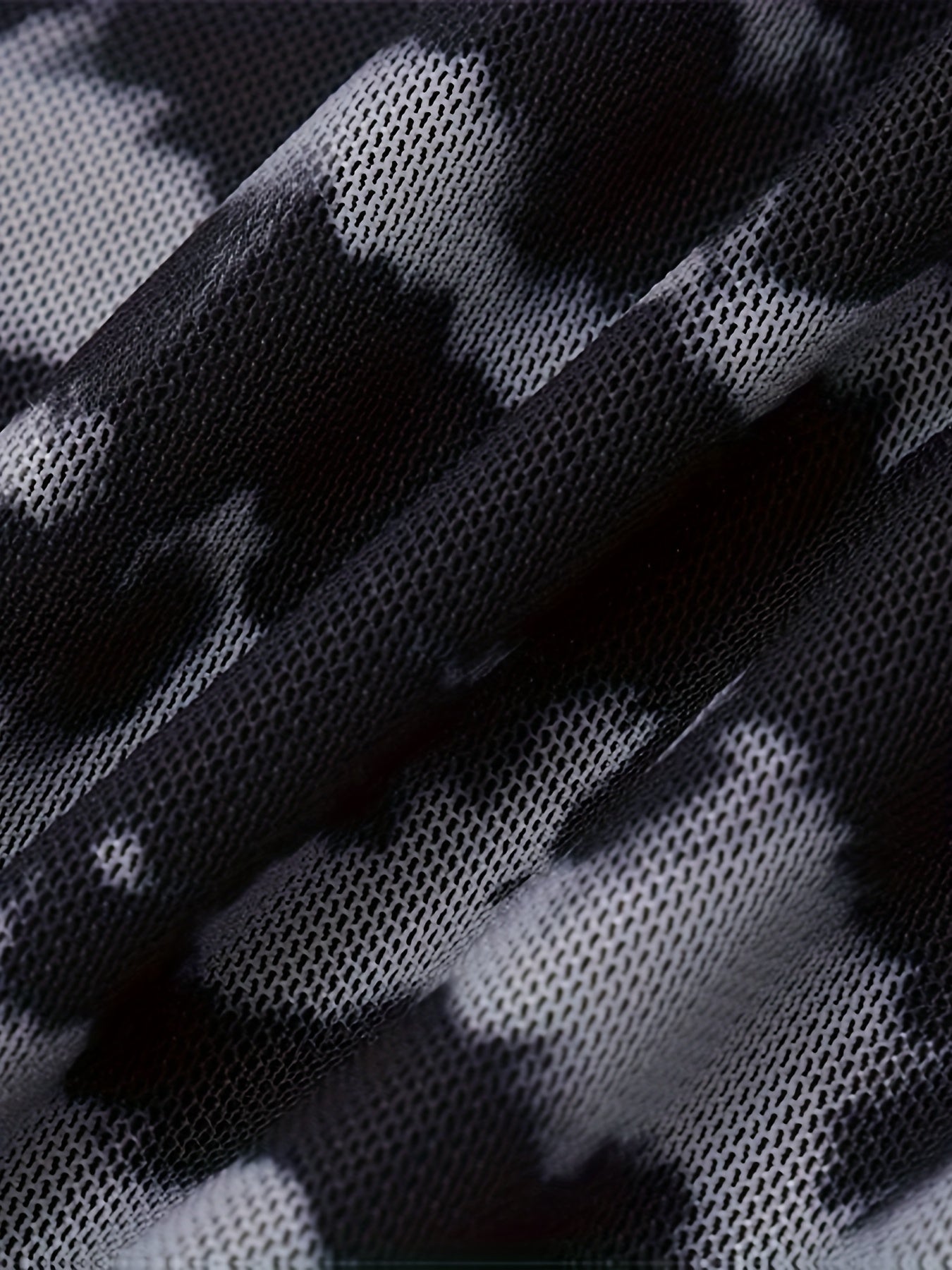 Robe Maxi Femme en Mesh Stretch – Design Bodycon Zèbre Abstrait à Manches Longues