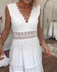 Robe longue en dentelle femme – robe ajustée col V