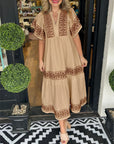 Robe Midi Bohème Femme en Coton – Col V Détails Brodés