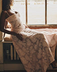 Robe longue à fines bretelles femme – coupe ajustée ourlet évasé