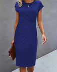 Robe Midi en Coton pour Femme – Coupe Ajustée Col Rond