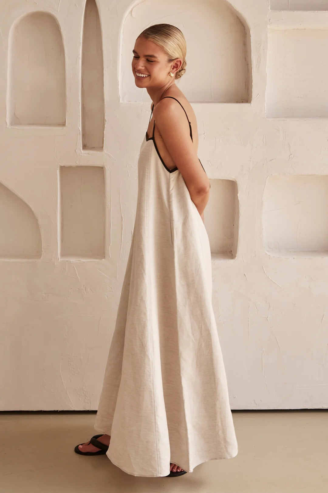 Jessica | Robe longue à bretelles spaghetti pour femmes, invitée de mariage