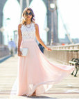 Robe Longue Femme en Dentelle et Mesh – Taille Cintrée et Coupe Élégante