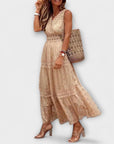 Robe Longue Femme Bohème – Col V en Dentelle & Jupe Étagée