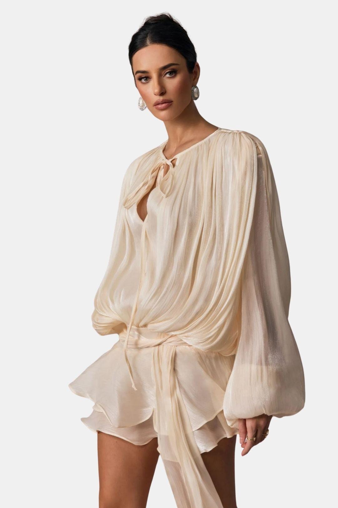 Robe Mini Femme en tissu léger, à volants, coupe confortable – Menvelo