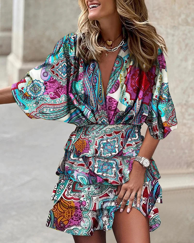 Robe Mini Femme en tissu léger, col V, coupe fluide – Menvelo