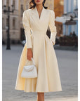 Robe Longue Femme Col V – Coupe Gainante et Affinante