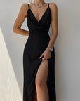 Robe Slip Femme Col V Fendue – Coupe Slim à Bretelles | Drapé Soyeux