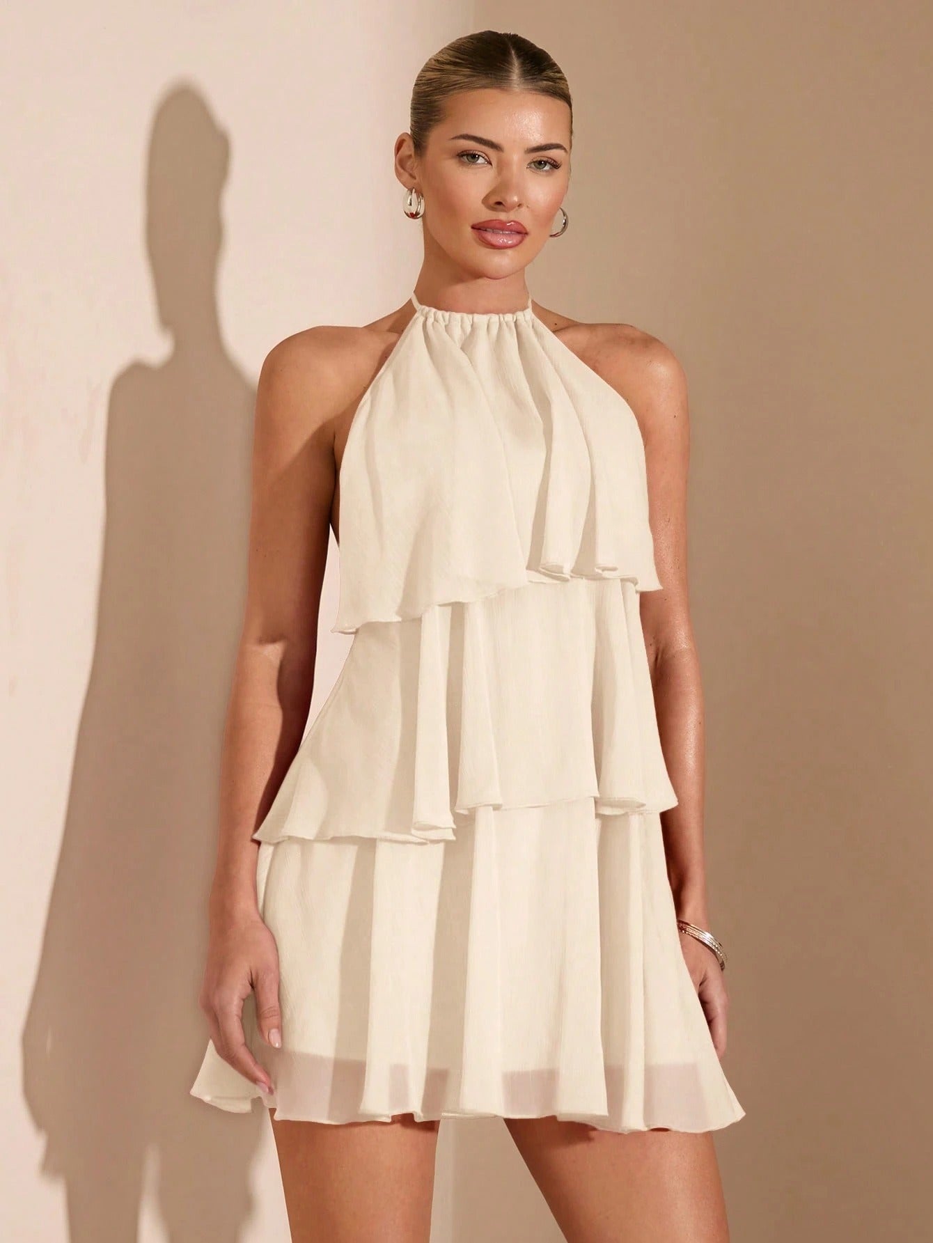 Robe Mini Femme en tissu léger, à volants, coupe confortable – Menvelo