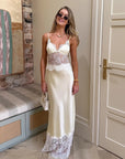 Robe Nuisette Femme à Décolleté V Profond – Dos Nu et Dentelle