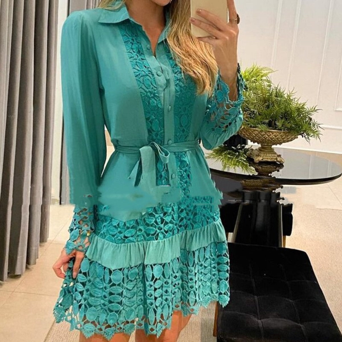 Robe Mini Femme en dentelle, coupe confortable – Menvelo