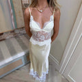 Robe Nuisette Femme à Décolleté V Profond – Dos Nu et Dentelle