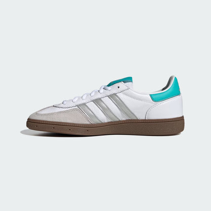 Sneakers basses Adidas Handball Spezial mercedes-amg petronas formula one team white silver unisexe