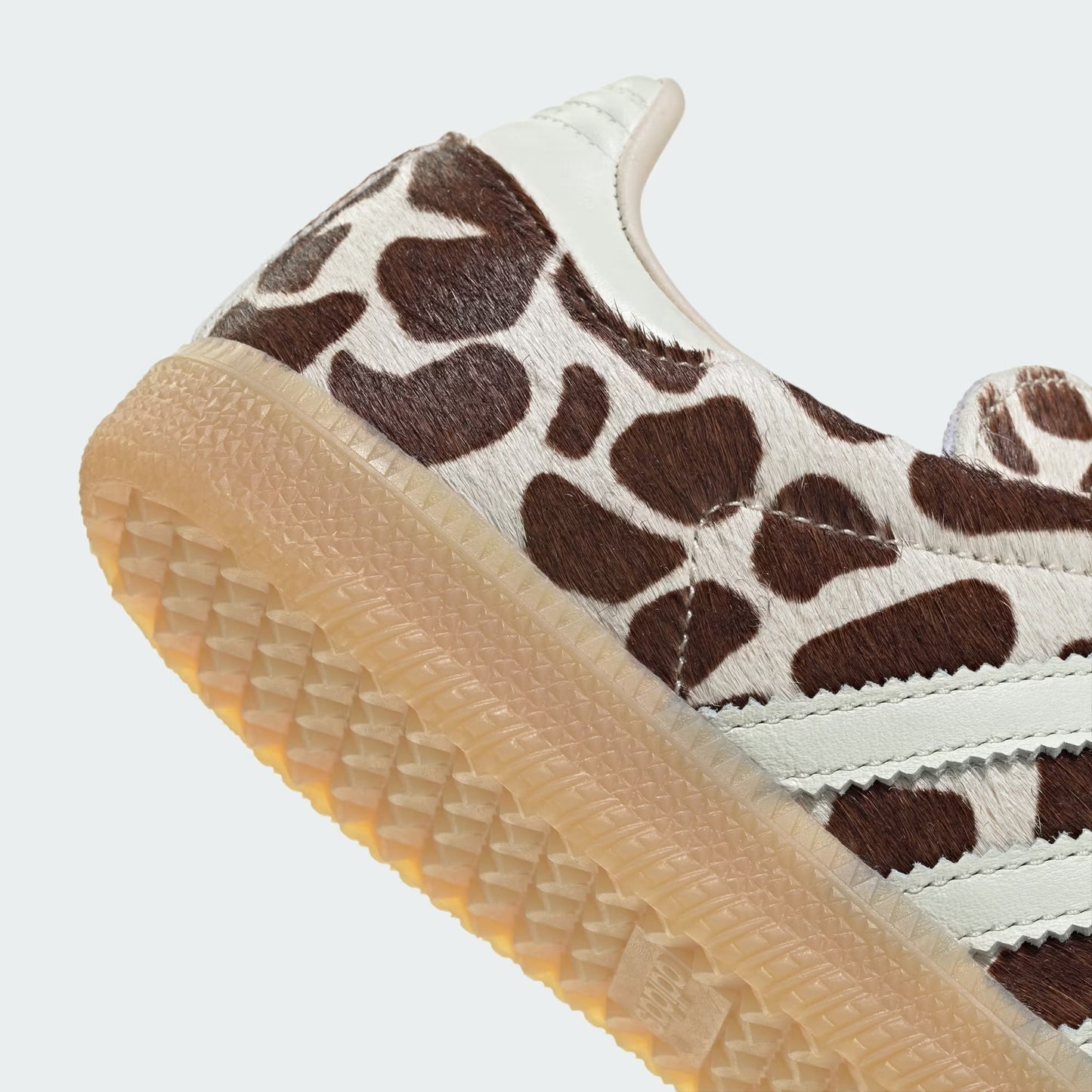 Sneakers basses Adidas Samba giraffe print crystal linen unisexe