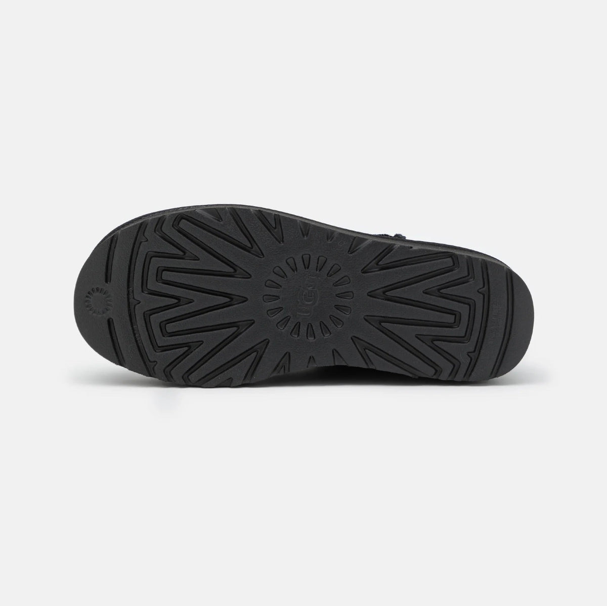UGG Classic Ultra Mini Plateforme Black bottines fourrées femme en daim et peau de mouton noir, vue arrière