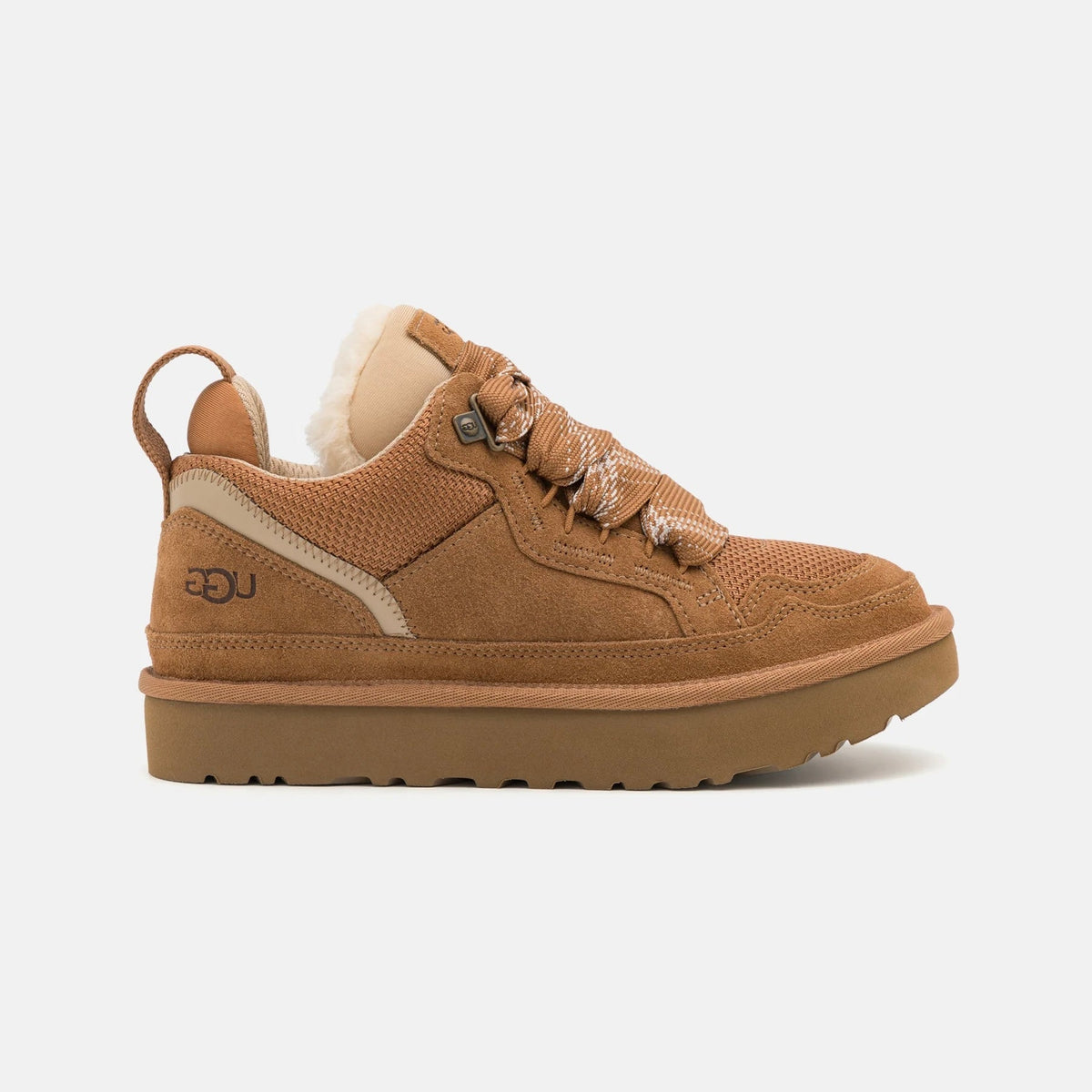 UGG Lowmel Chestnut baskets homme et femme en daim et textile recyclé marron chestnut, vue de profil