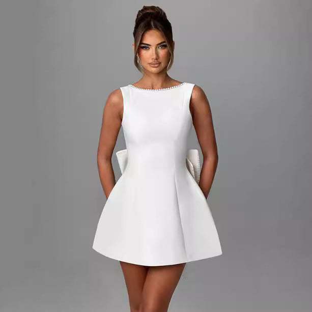 Robe Mini Femme en tissu léger, dos nu, coupe confortable – Menvelo
