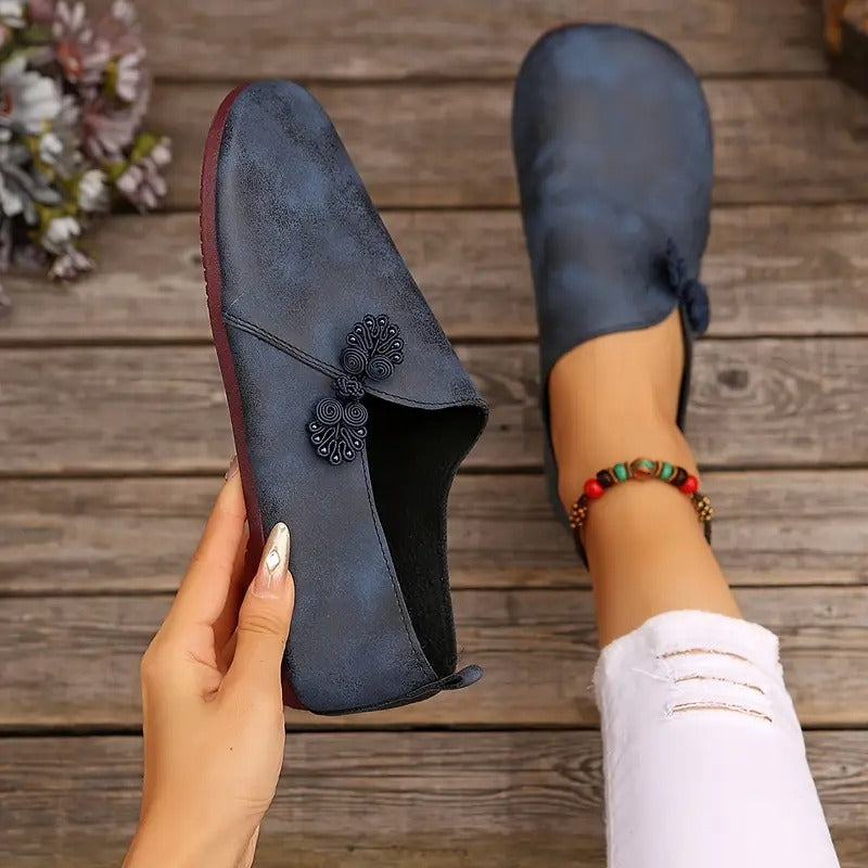 Mocassins Femme Constance-Nina – détail de la tige