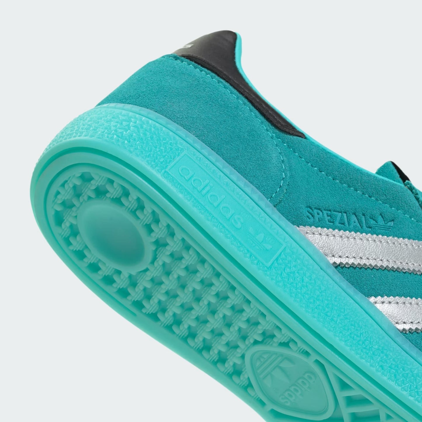 Sneakers basses Adidas Handball Spezial mercedes-amg petronas formula one team semi mint rush unisexe