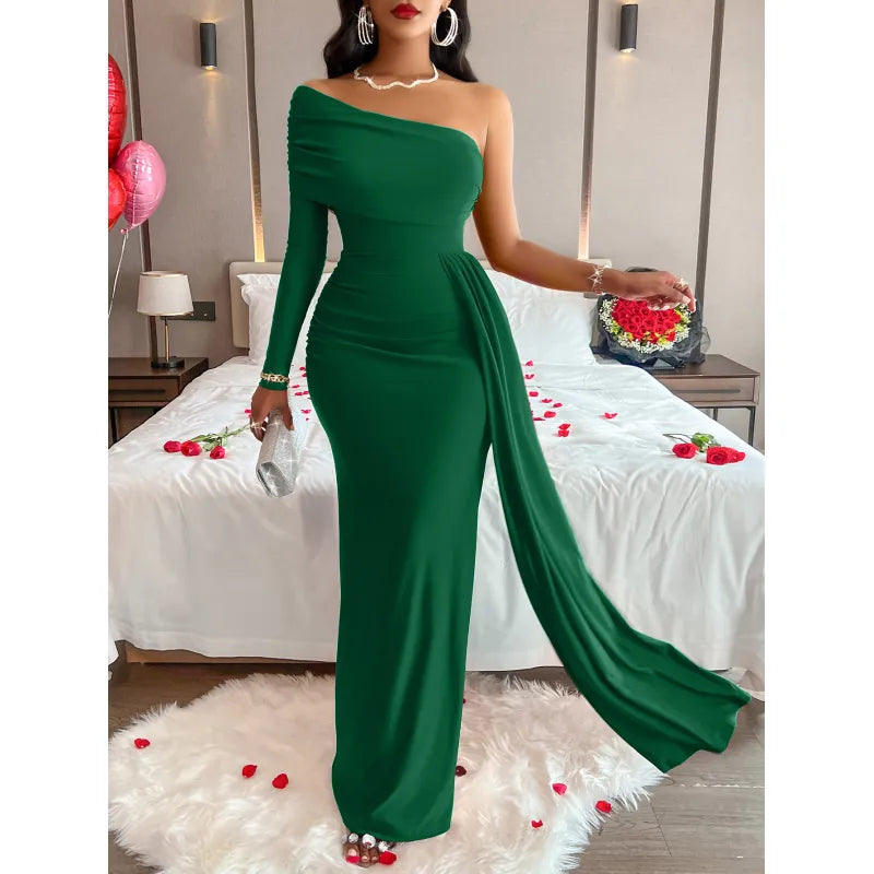 Robe Femme Maxi Épaules Dénudées – Silhouette Élancée et Fluide