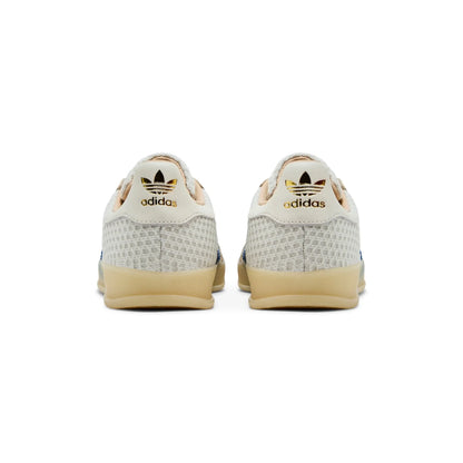 Sneakers basses Adidas Gazelle Indoor off white focus blue unisexe