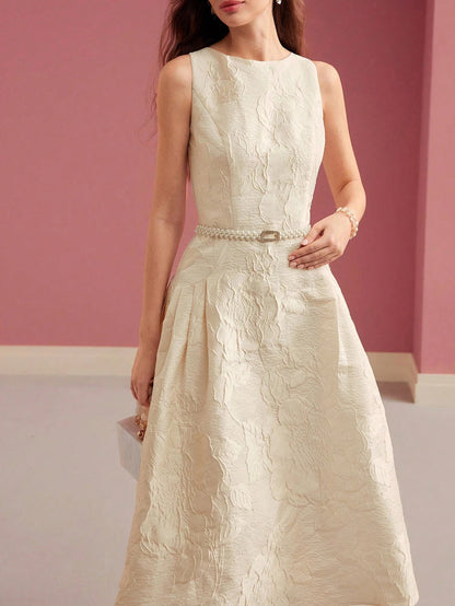 Robe Midi Élégante Femme Ligne A – Silhouette Structurée Ajustée