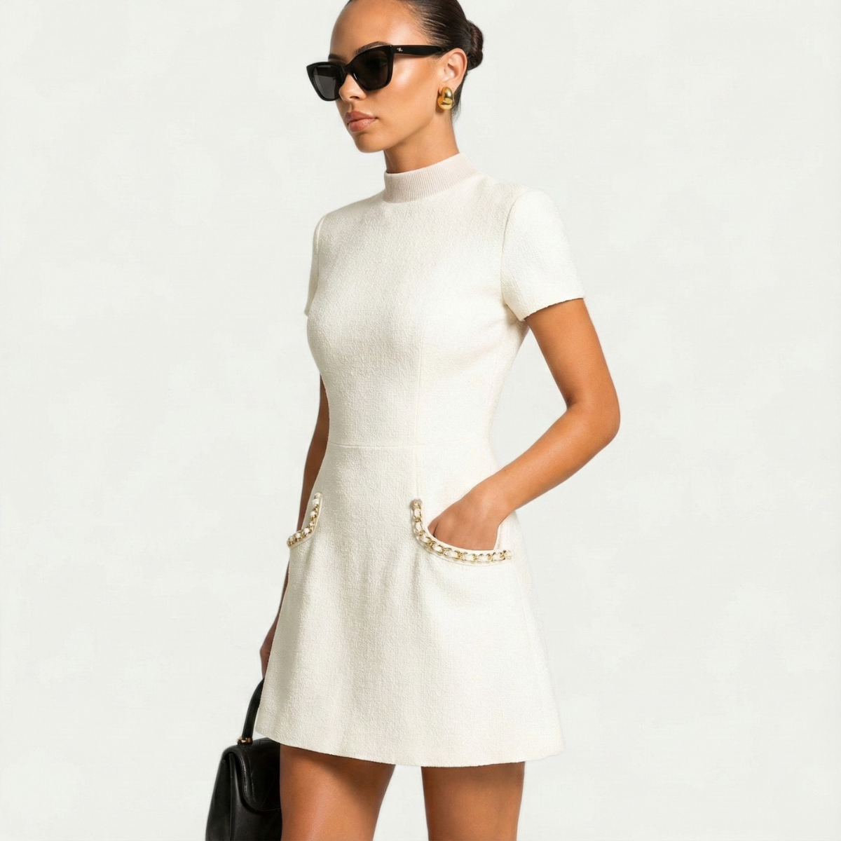 Robe Mini Femme en tissu léger, coupe moulante – Menvelo