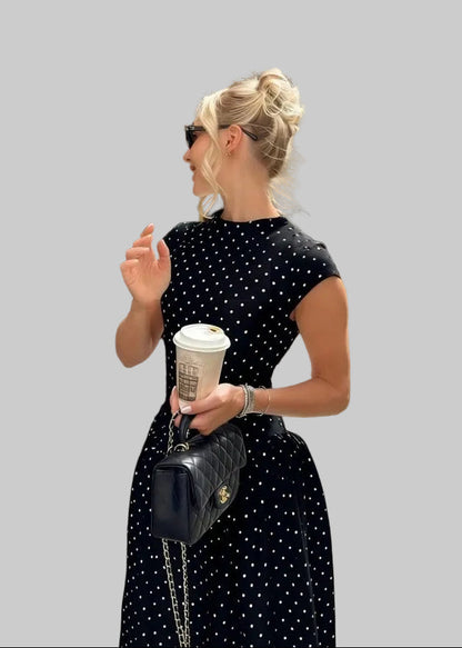Robe Longue Femme à Pois – Col Haut Manches Courtes Coupe A-Line