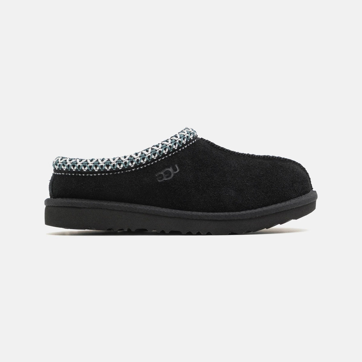 UGG Tasman II Black chaussons homme et femme en daim et peau de mouton noir, vue de profil
