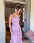 Robe Longue Femme à Dos Nu et Col Licou – Volants Asymétriques