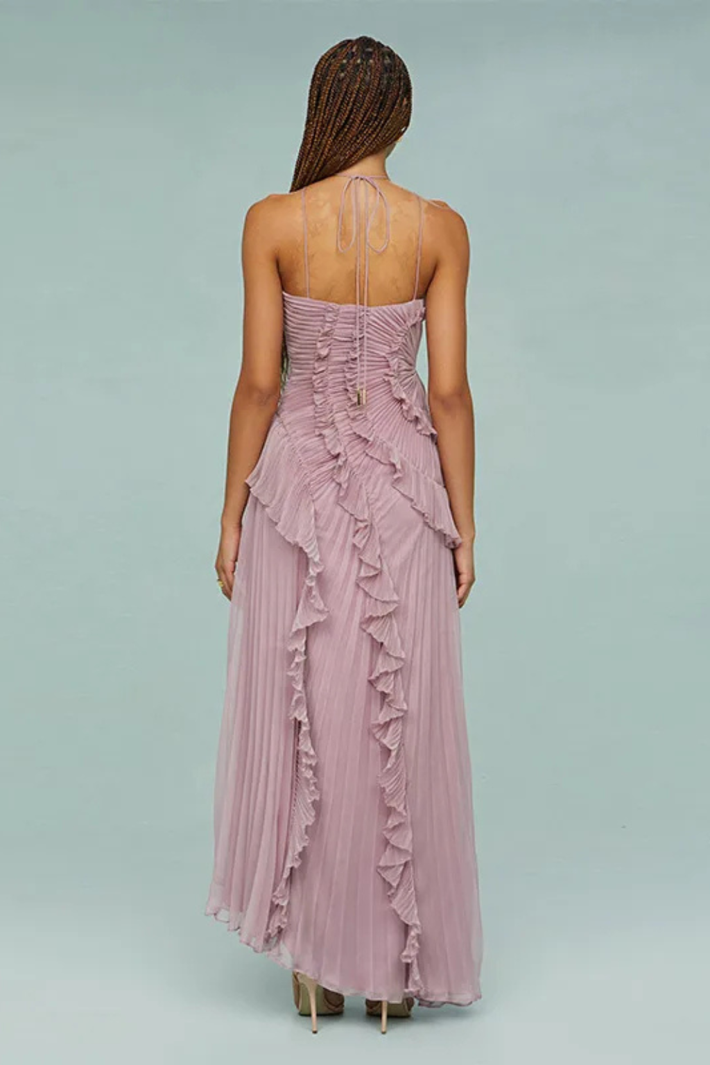Robe Longue Femme à Dos Nu et Col Licou – Volants Asymétriques