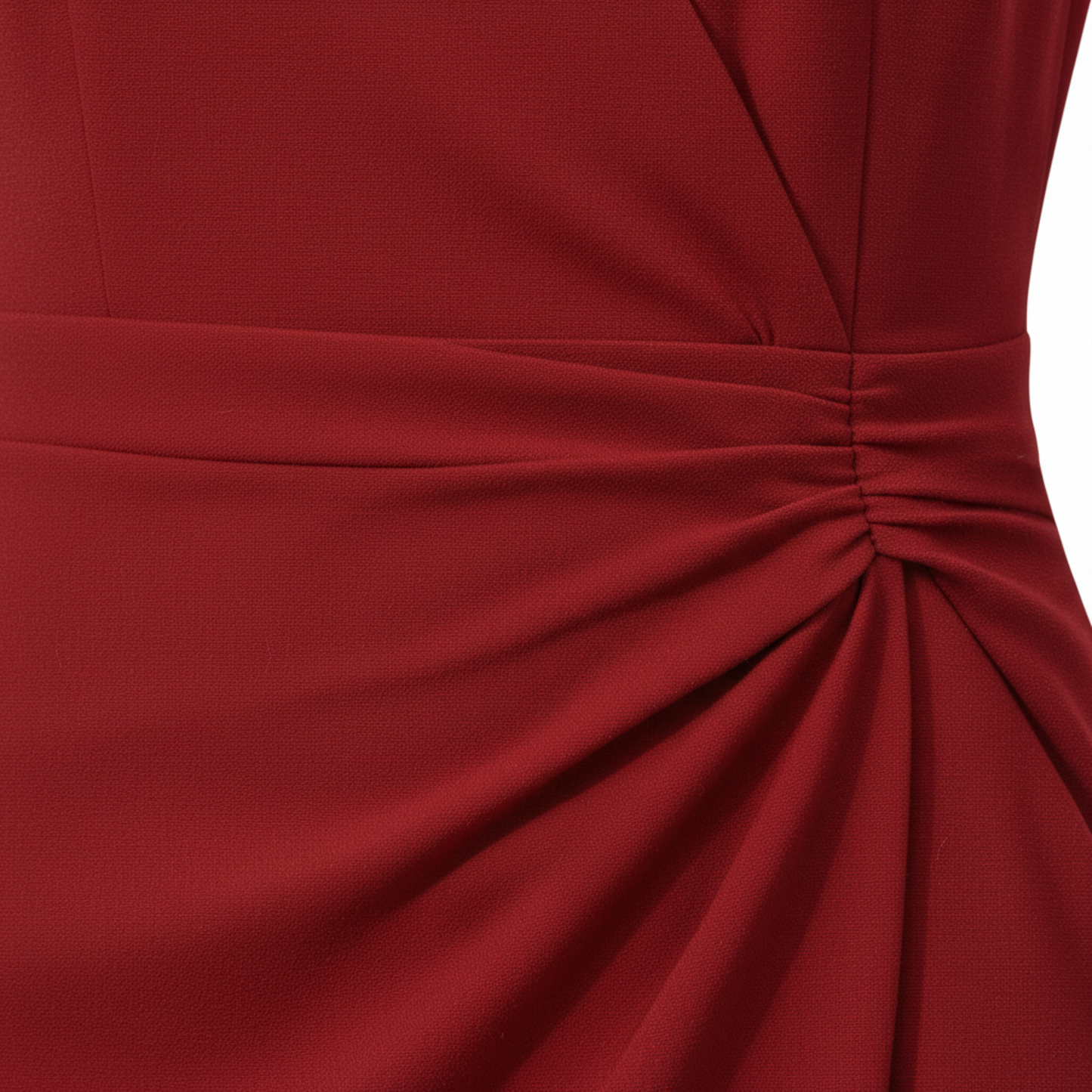 Robe Cocktail Femme – Silhouette Drapée & Taille Froncée