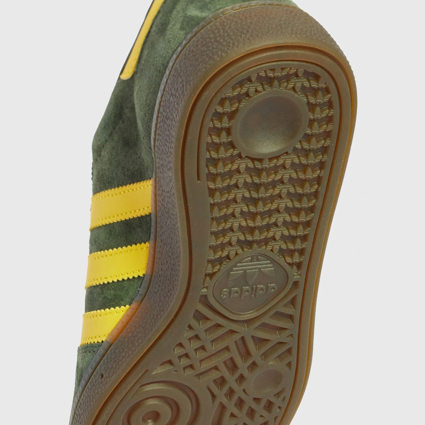 Sneakers basses Adidas Handball Spezial night cargo tribe yellow unisexe
