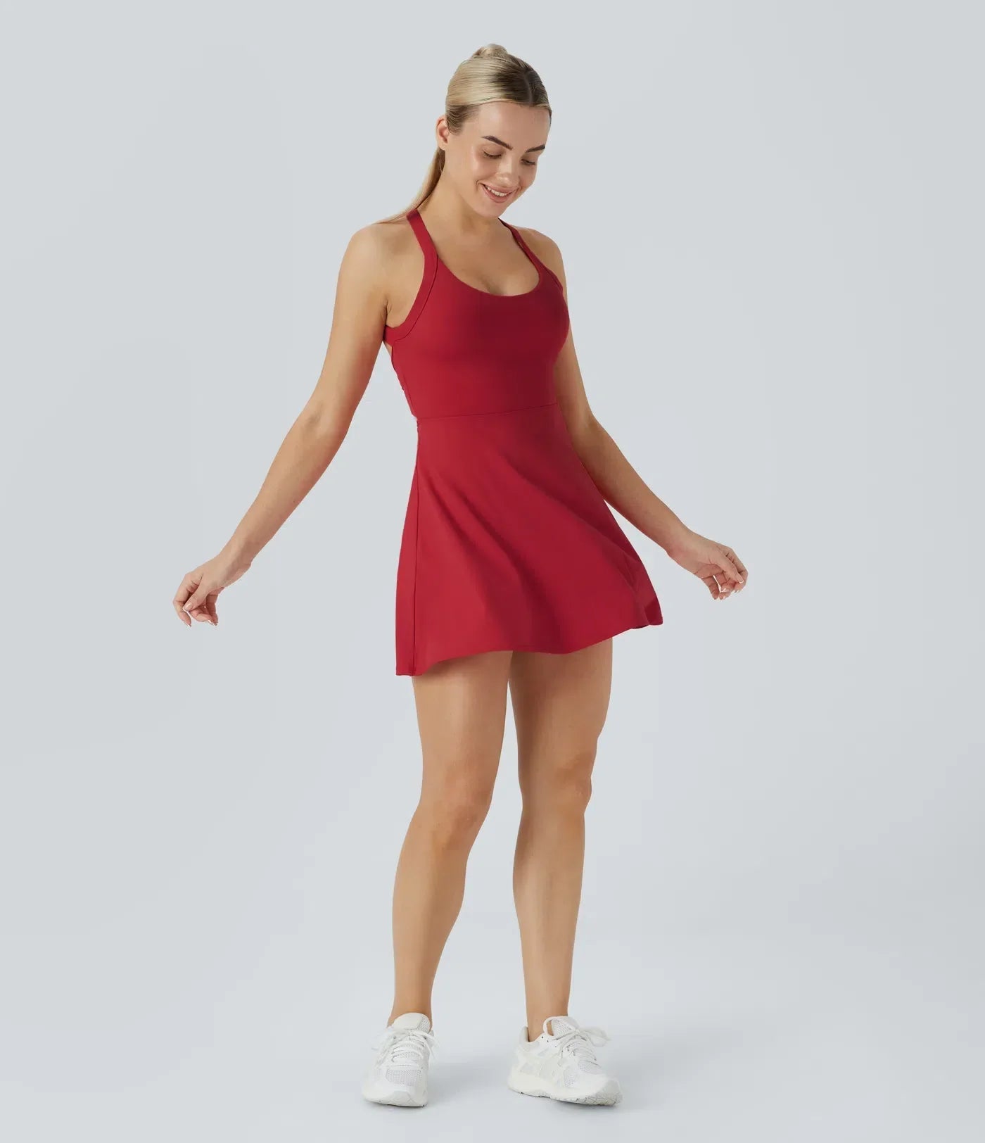 Robe Mini Femme en tissu léger, jupe évasée, coupe confortable – Menvelo