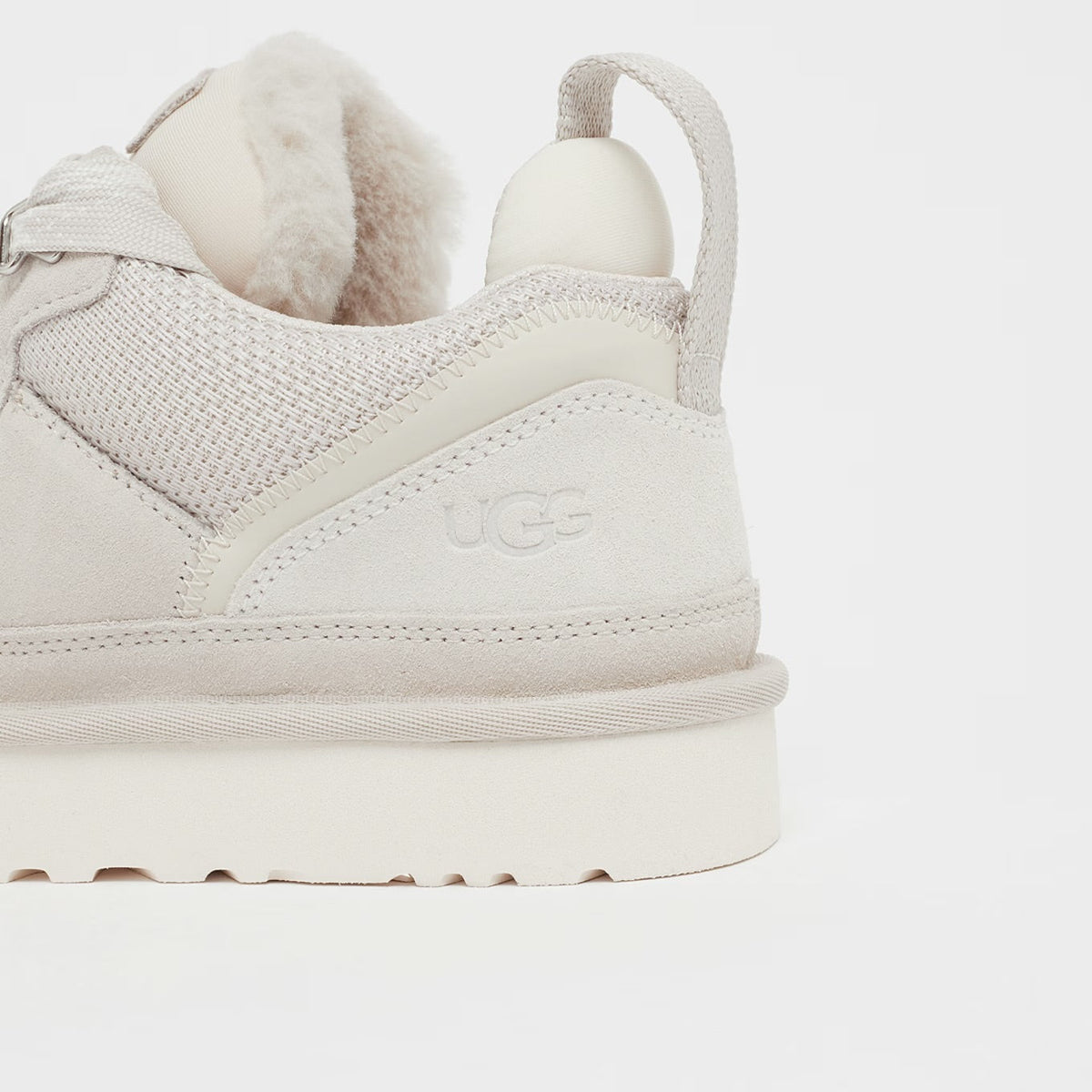 UGG Lowmel Ceramic baskets femme en daim et textile recyclé blanc, vue de dessus