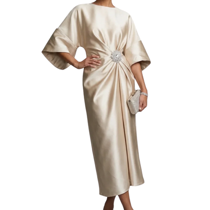 Robe Femme Midi Satinée – Manches Chauve-Souris & Drapé Bijou à la Taille
