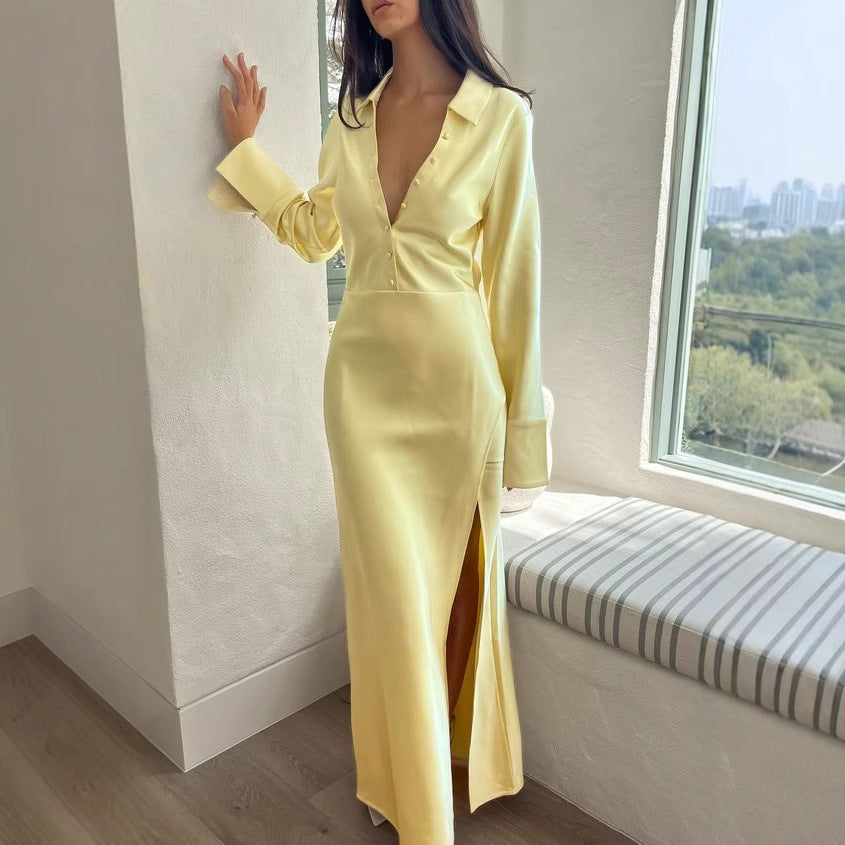 Robe Femme Satinée Manches Longues – Fendue et Élégante