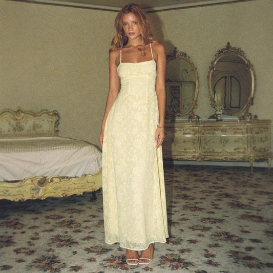Robe Maxi Fleurie Élégante Femme – Bretelles Fines Dos Lacé