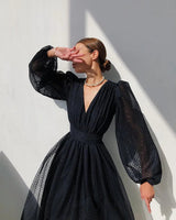 Robe Femme Portefeuille Midi à Pois – Manches Bouffantes et Col en V