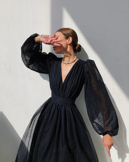 Robe Femme Portefeuille Midi à Pois – Manches Bouffantes et Col en V