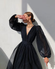 Robe Femme Portefeuille Midi à Pois – Manches Bouffantes et Col en V