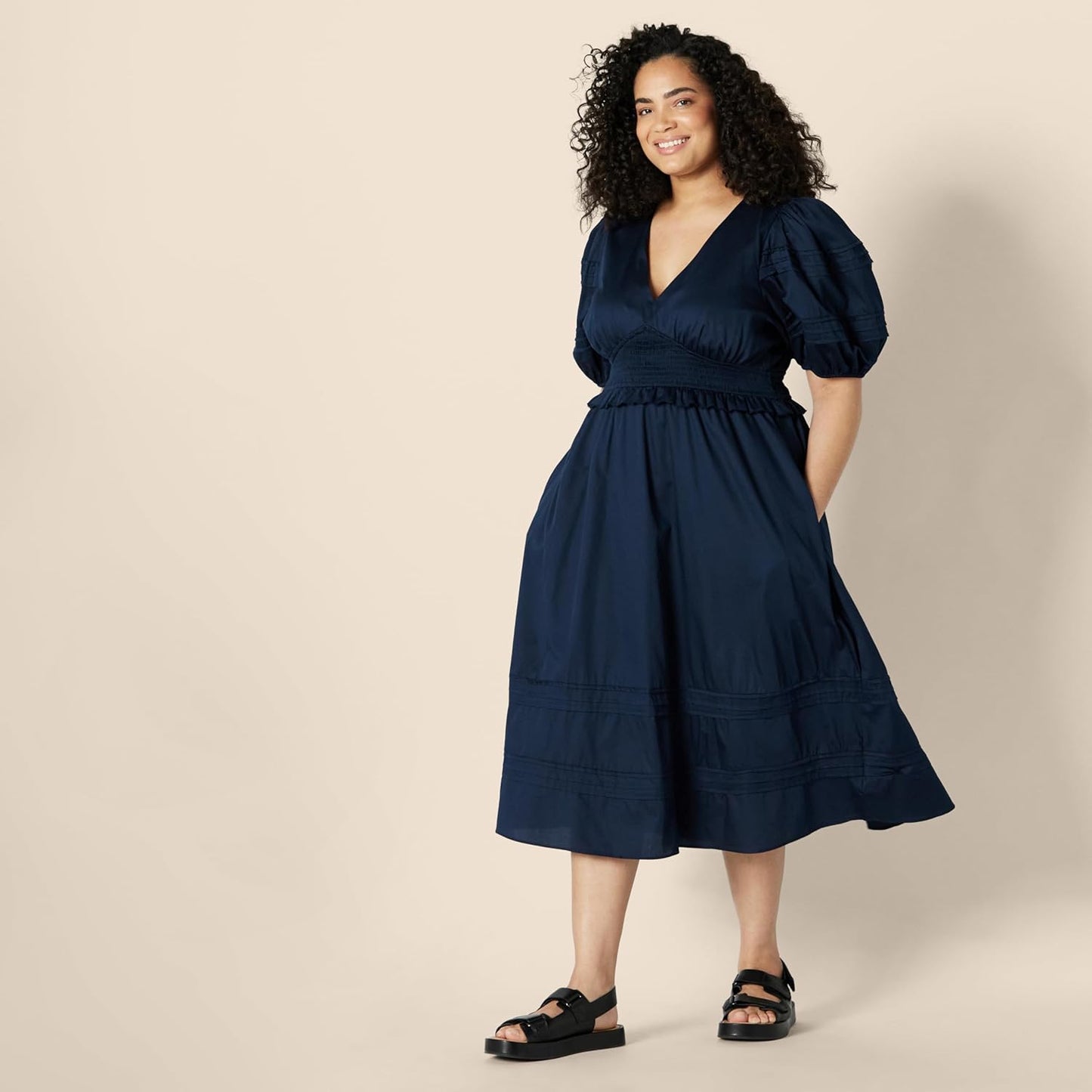Robe Midi Femme en satin, col V, coupe confortable – Menvelo
