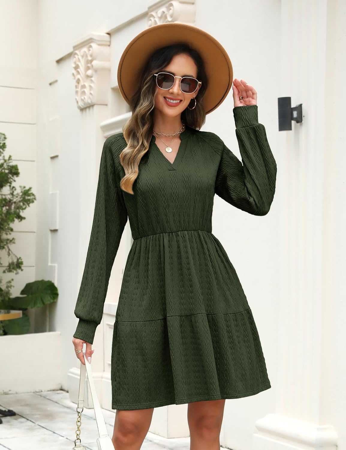 Robe Pull Femme en maille, col V, coupe fluide – Menvelo