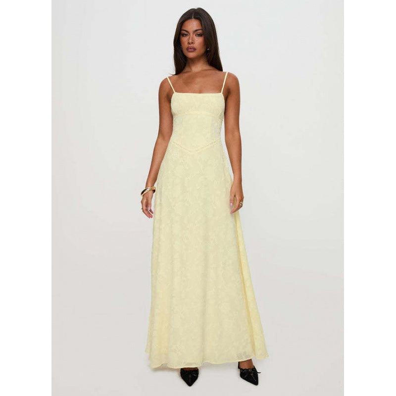 Robe Maxi Fleurie Élégante Femme – Bretelles Fines Dos Lacé