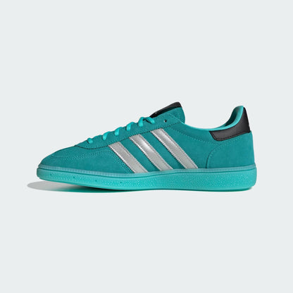 Sneakers basses Adidas Handball Spezial mercedes-amg petronas formula one team semi mint rush unisexe