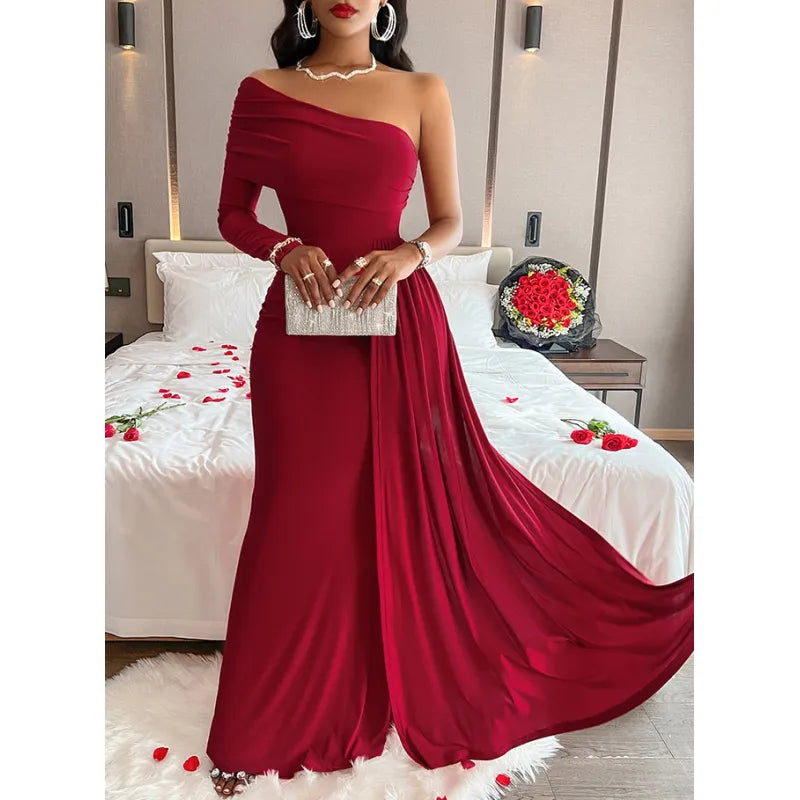Robe Femme Maxi Épaules Dénudées – Silhouette Élancée et Fluide