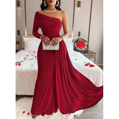 Robe Femme Maxi Épaules Dénudées – Silhouette Élancée et Fluide