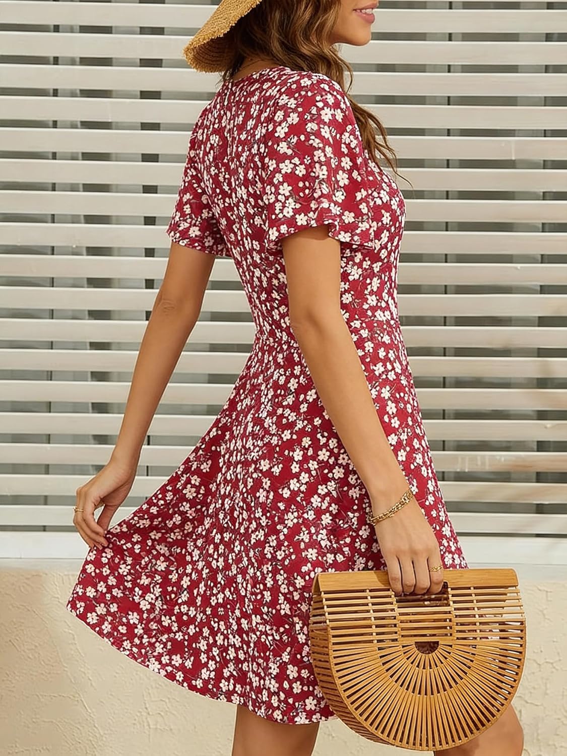Robe Midi Femme en tissu léger, col V, coupe confortable – Menvelo