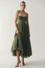 Robe maxi femme plissée – coupe fluide sans manches ajustée