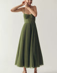 Robe maxi femme plissée – coupe fluide sans manches ajustée